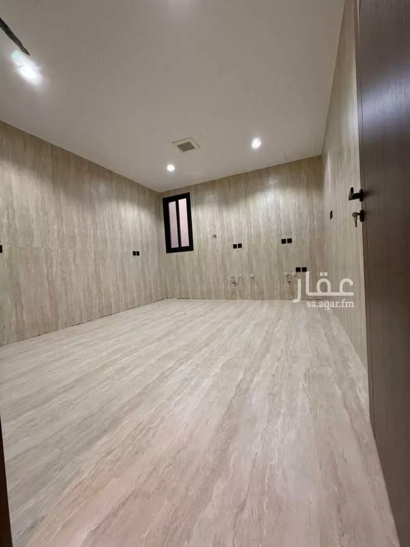 5 bedroom apartment in Al Sakb, Madinah 6