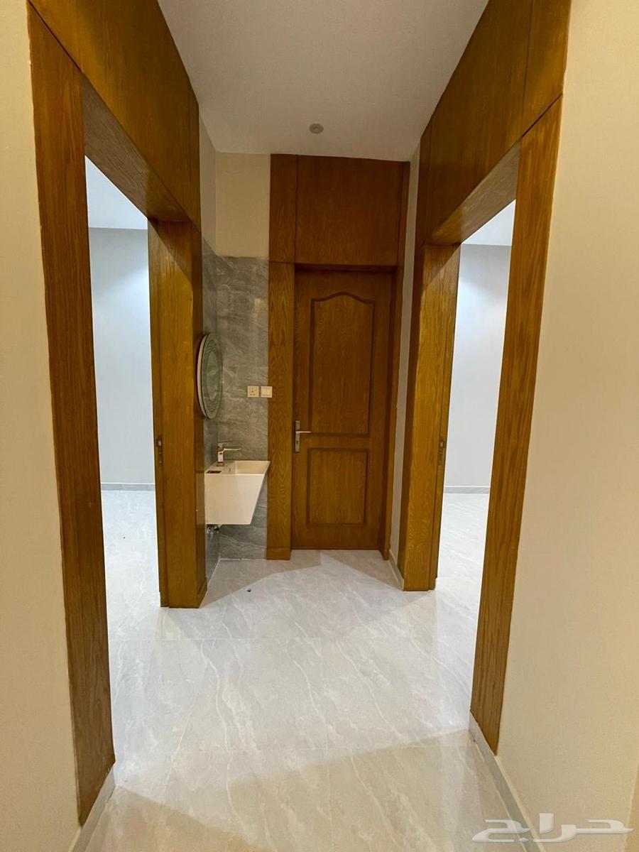 شقة 3 غرف في الرمال 2