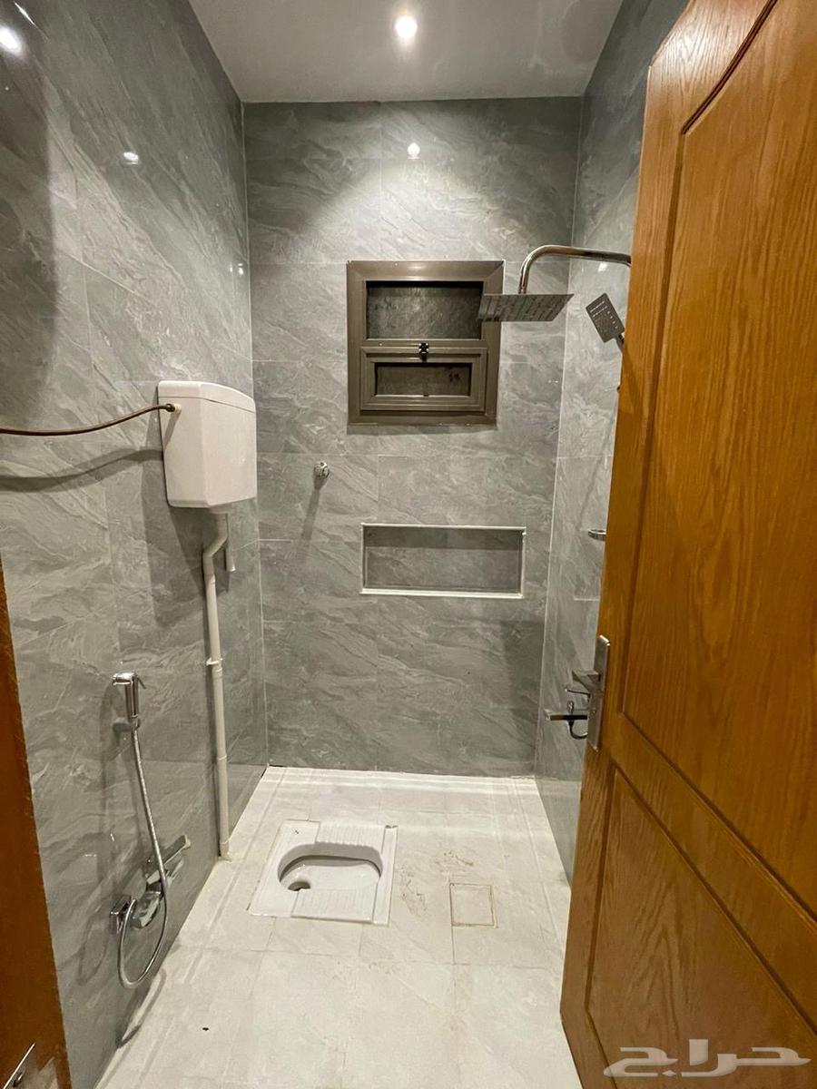 شقة 3 غرف في الرمال 3