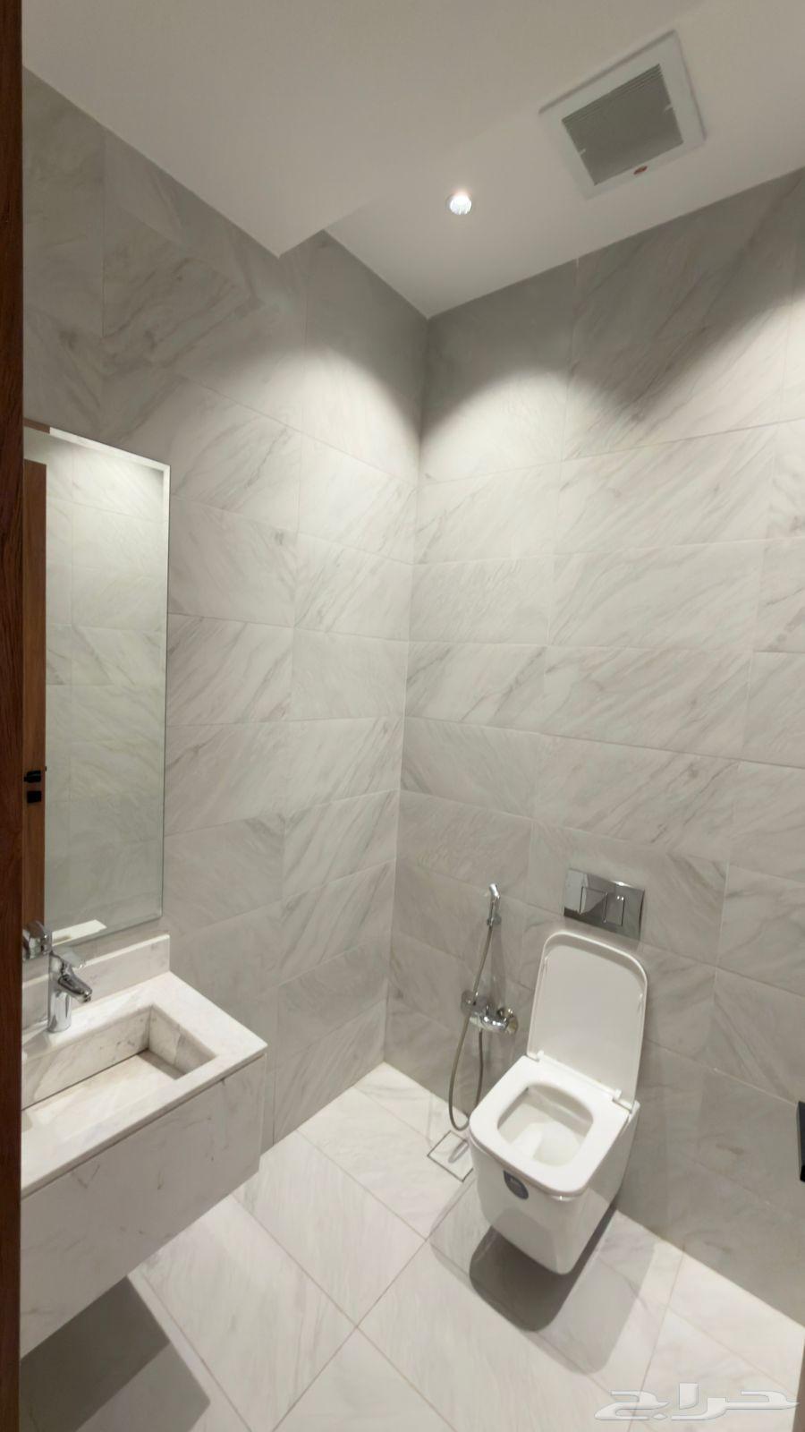 شقة 2 غرف في العارض 4