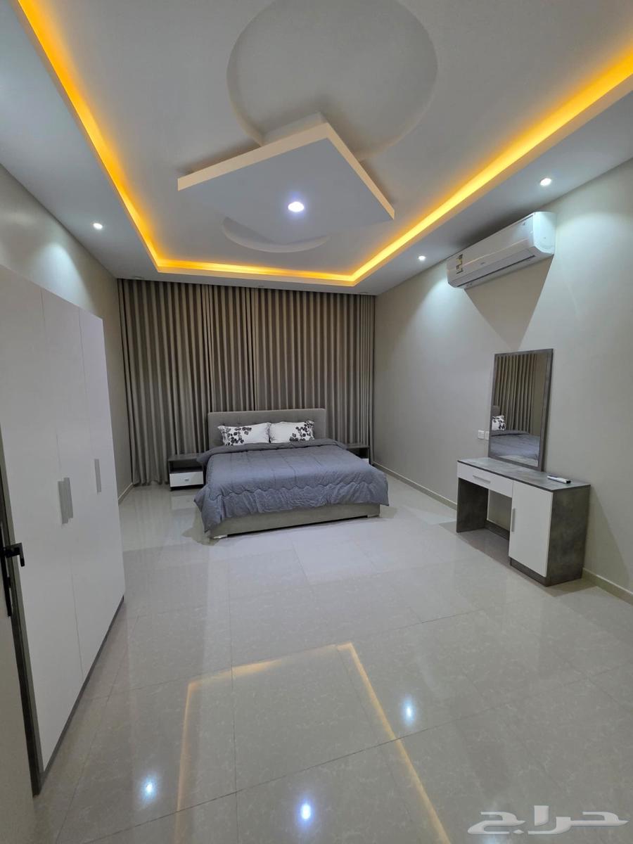 شقة 3 غرف في الرمال 2