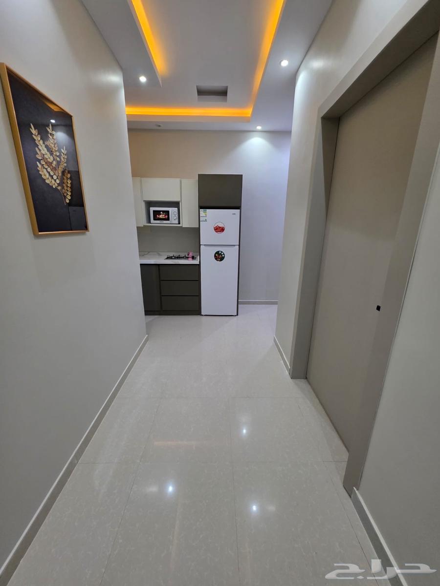 شقة 3 غرف في الرمال 4