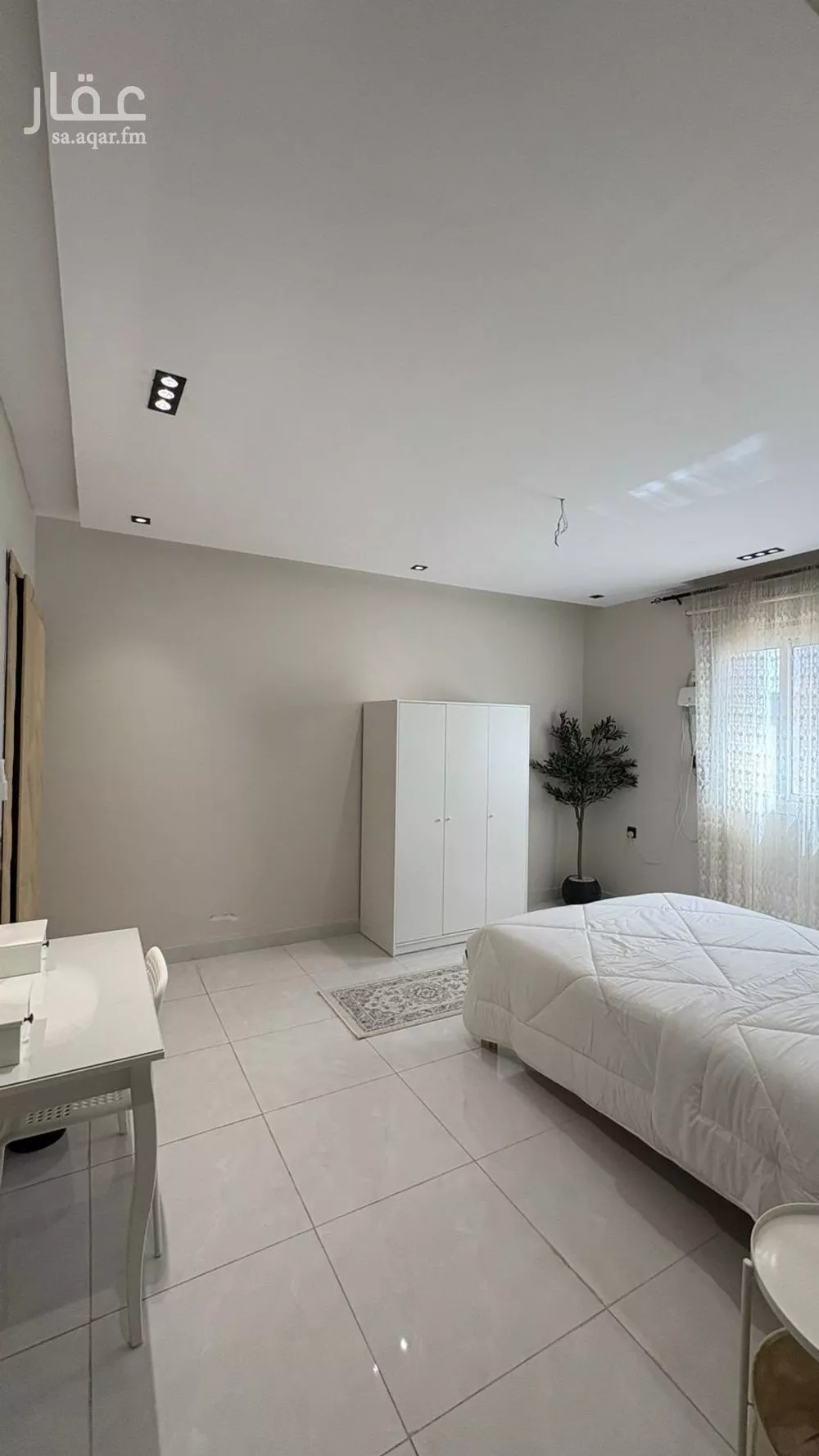 شقة 2 غرف في الواحة 4