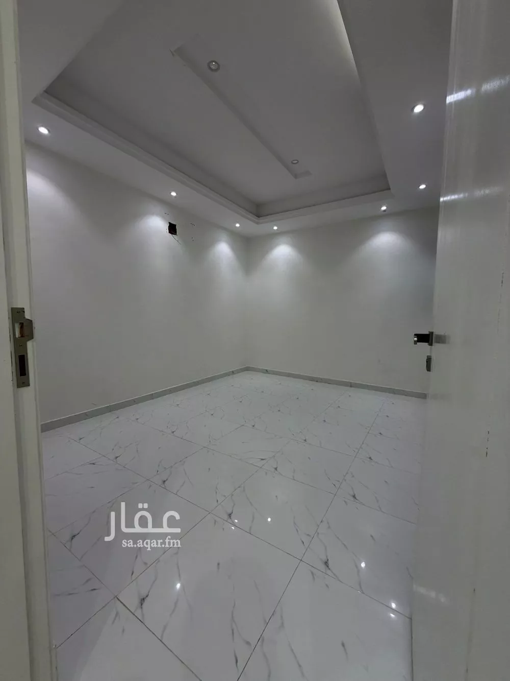 شقة 4 غرف في طويق 21