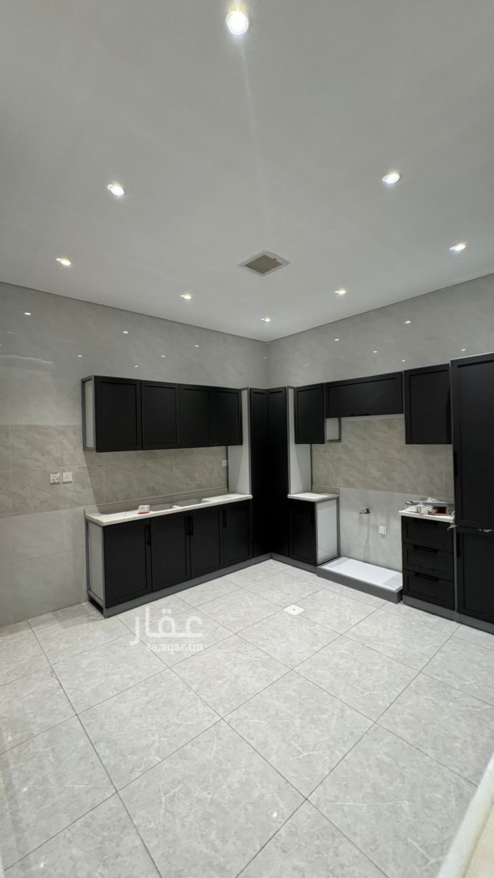 5 bedroom apartment in Al Wurud, Jeddah 3