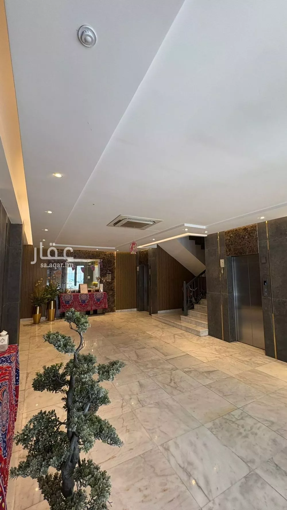 شقة 5 غرف في الورود 2