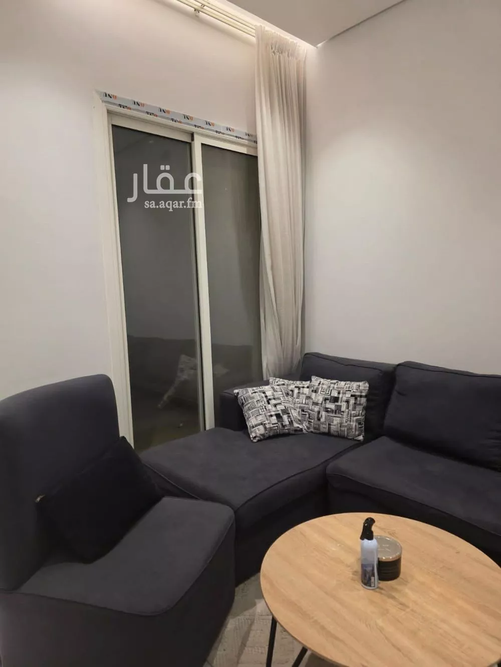 3 bedroom floor in Al Aridh 7
