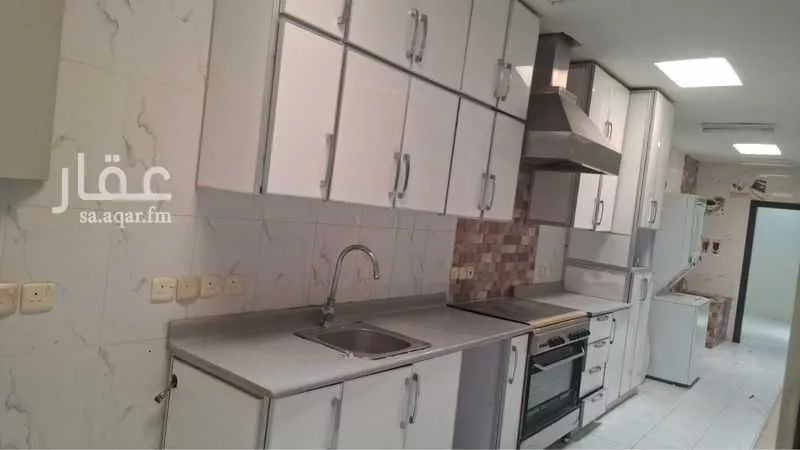 3 bedroom floor in Al Yasmin 3
