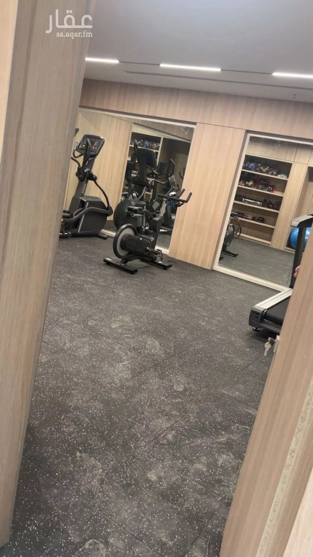 شقة 4 غرف في الرمال 3