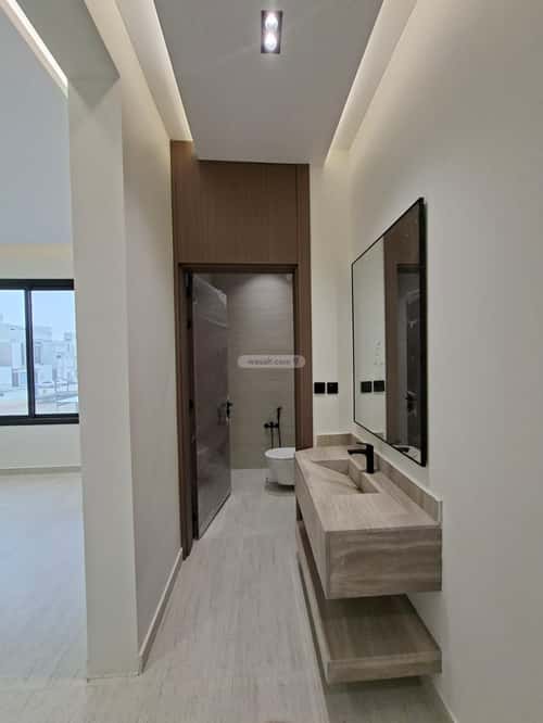 5 bedroom floor in Al Janadriyah 12