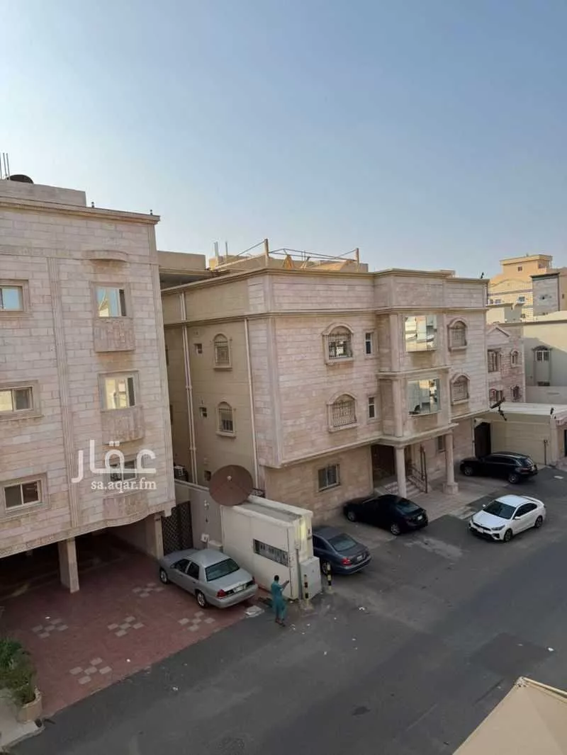 5 bedroom apartment in Al Rabwa, Jeddah 18