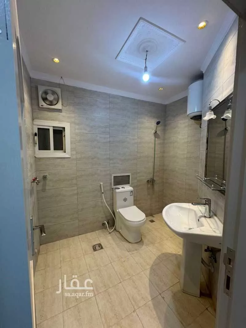 5 bedroom apartment in Al Rabwa, Jeddah 6