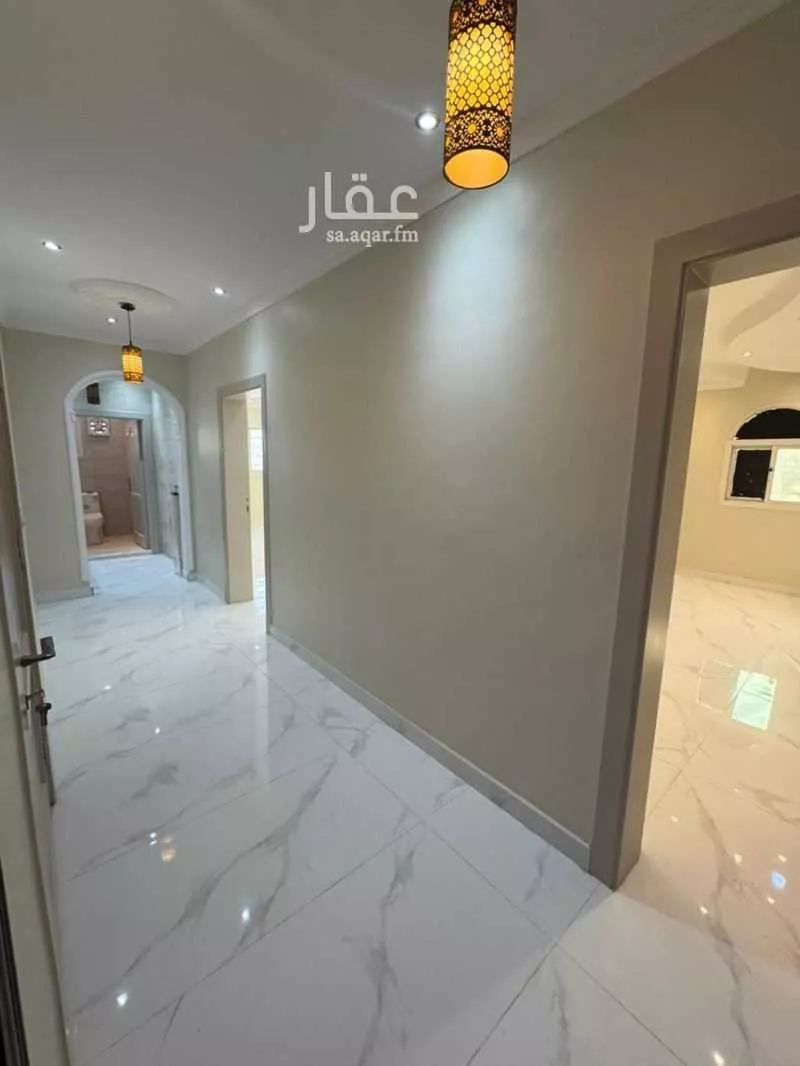 5 bedroom apartment in Al Rabwa, Jeddah 9