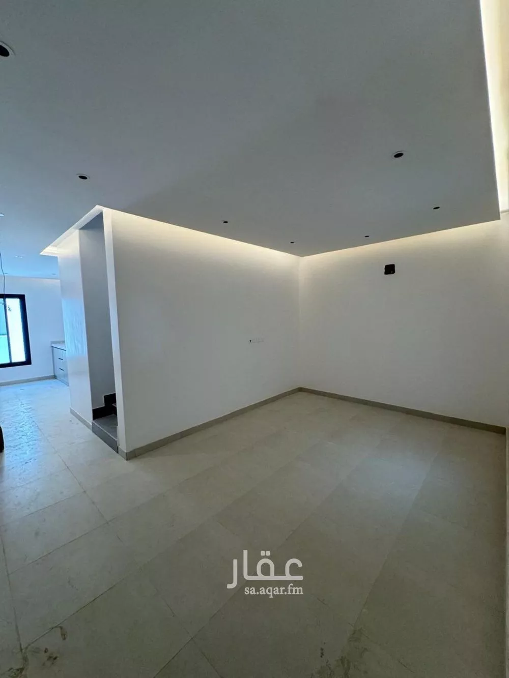 5 bedroom apartment in Irqah 5