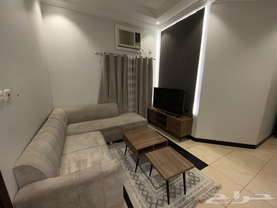 شقة 2 غرف في الصفا 5