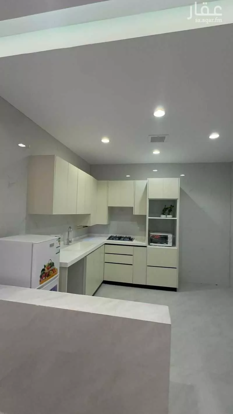 4 bedroom floor in Al Qairawan 6