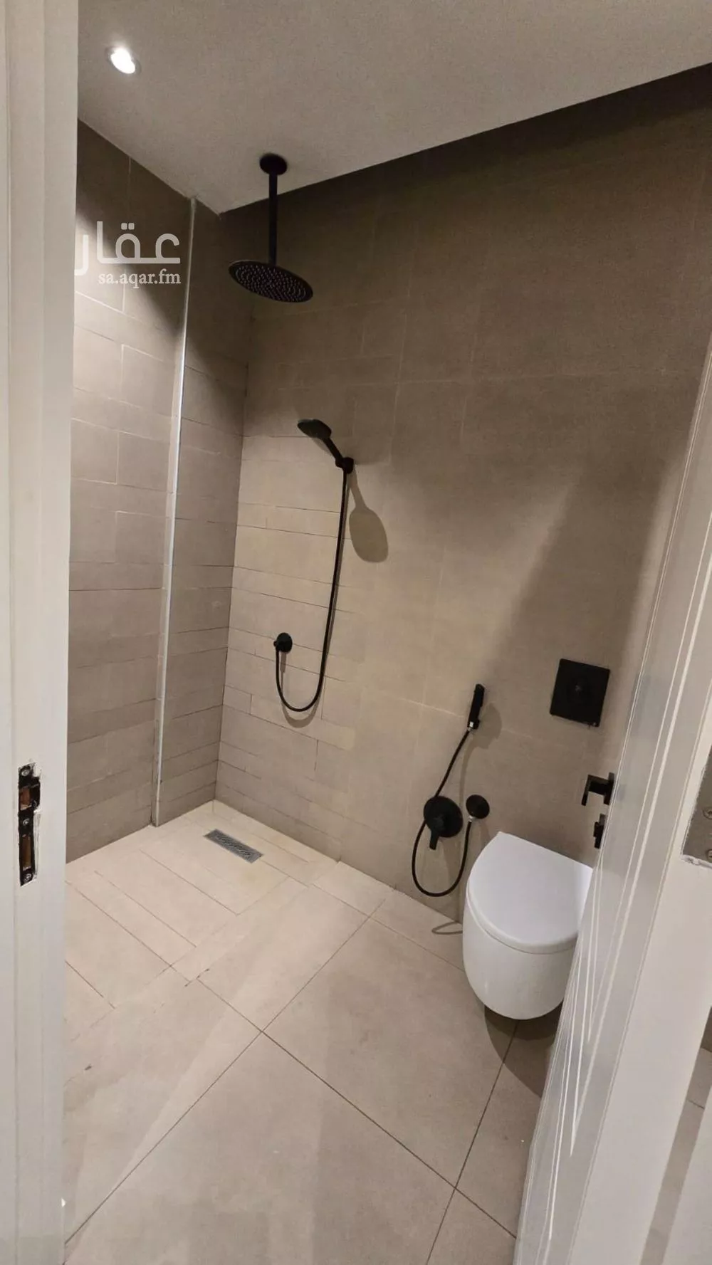 3 bedroom apartment in Al Khaleej 22