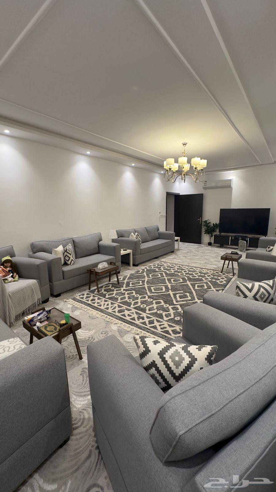 شقة  في الامير عبدالمجيد 1