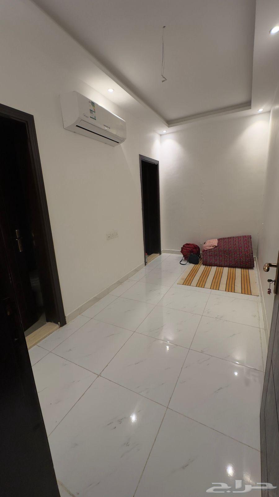 شقة  في الامير عبدالمجيد 2