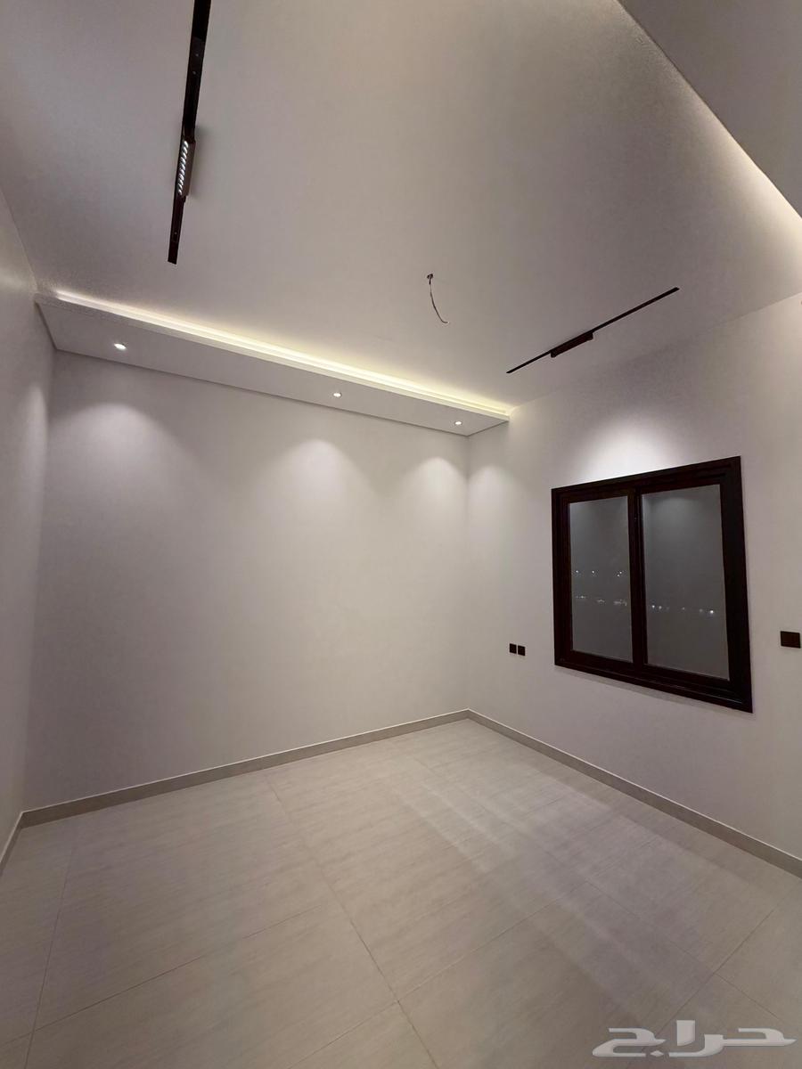 فيلا 4 غرف في النزهة 4