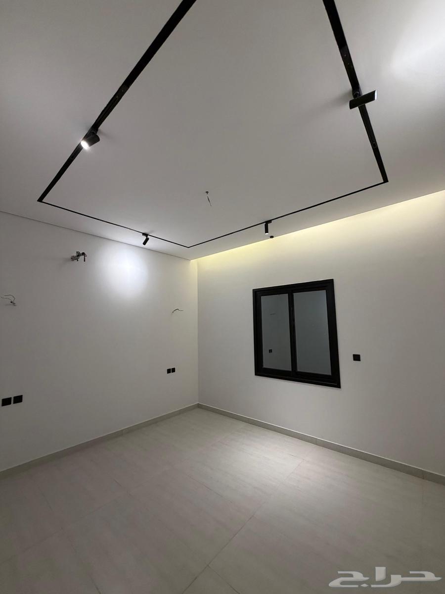 فيلا 4 غرف في النزهة 5