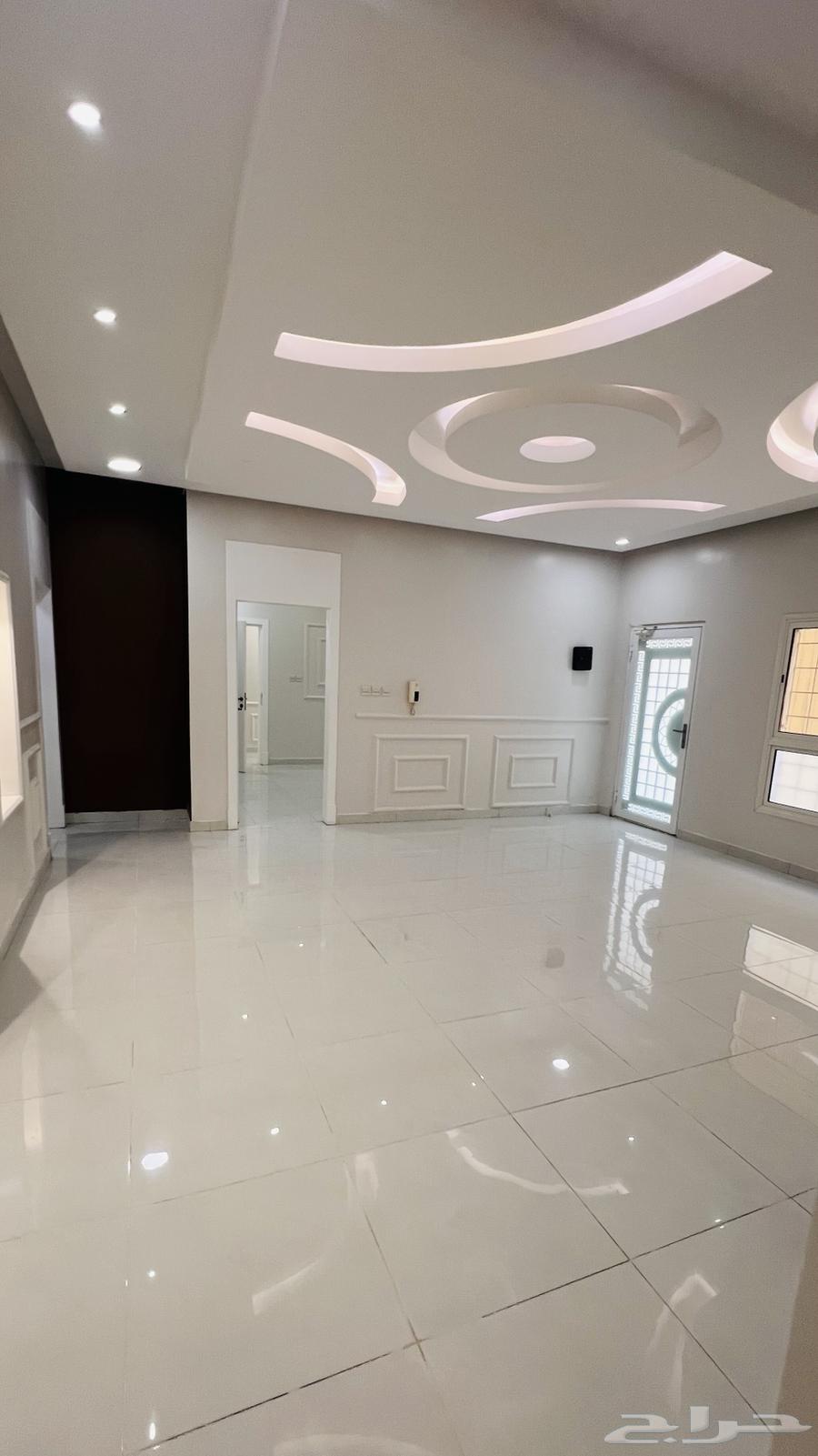 شقة 6 غرف في الشعلة 1