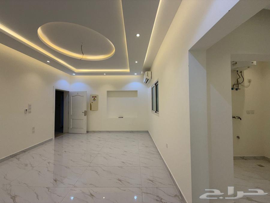 شقة 3 غرف في الشاطئ الشرقي 2