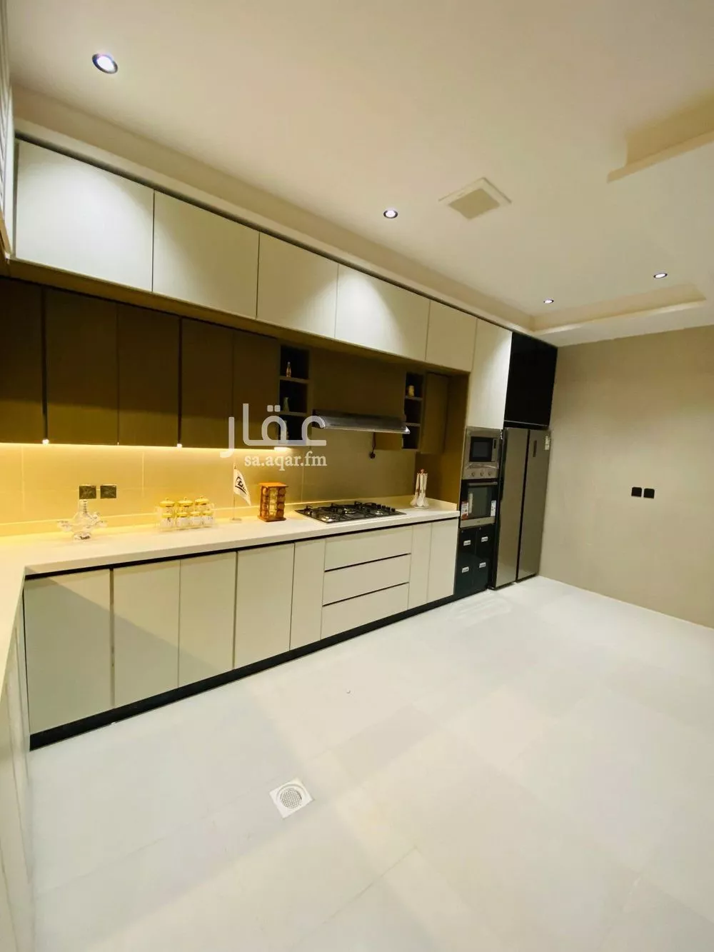 فيلا 5 غرف في ديراب 4