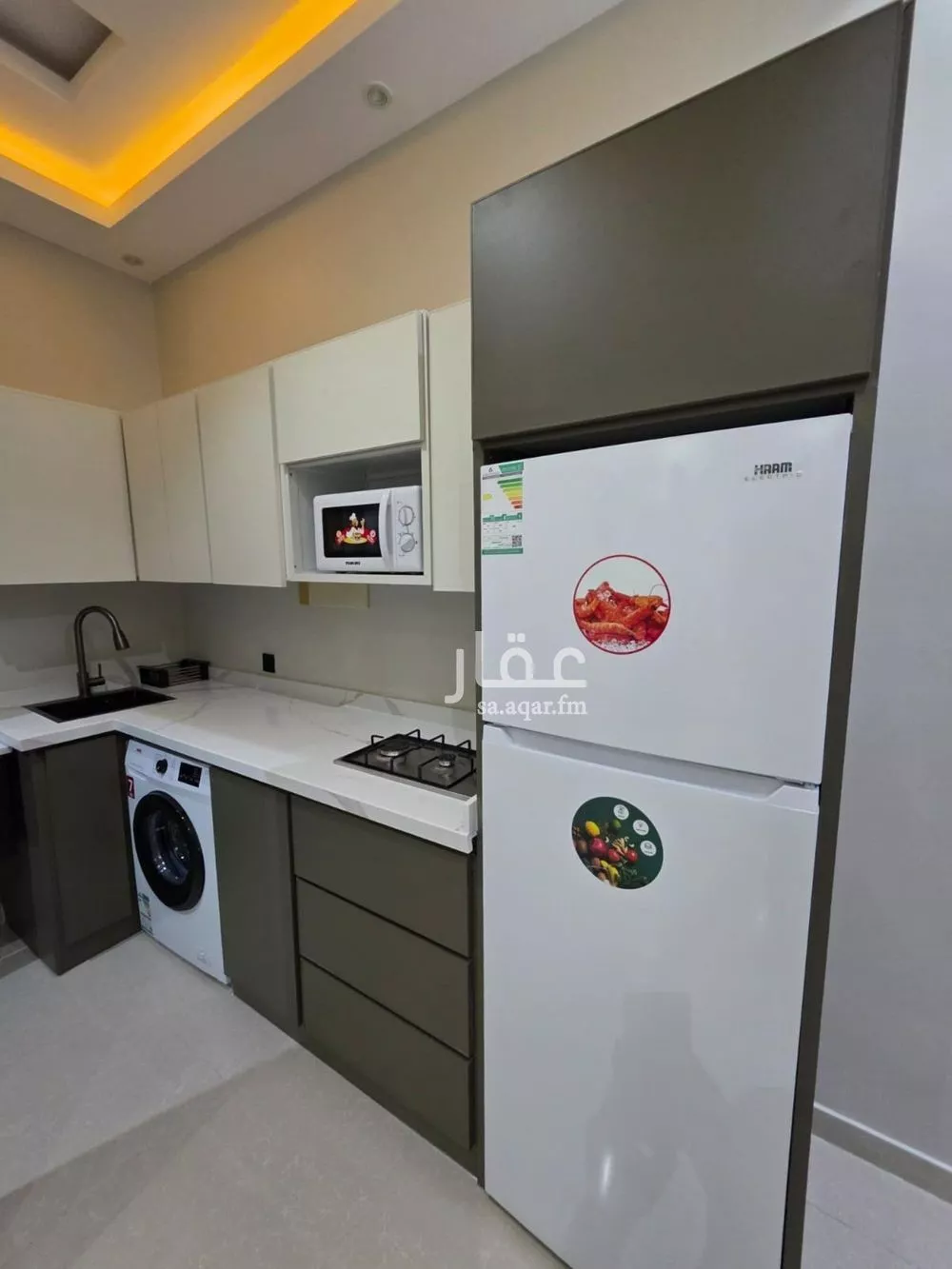 3 bedroom apartment in Al Rimal 4