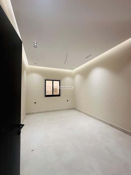 شقة  في الروضة 1