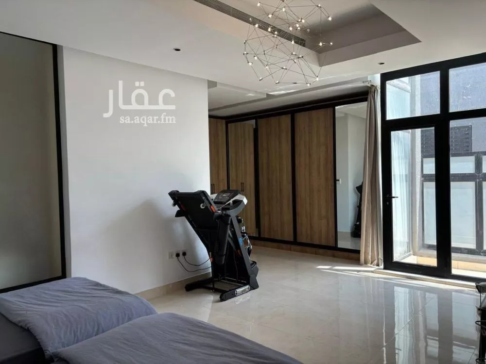 فيلا 5 غرف في النفل 2