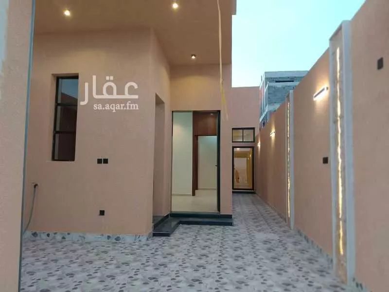 فيلا 5 غرف في طويق 4