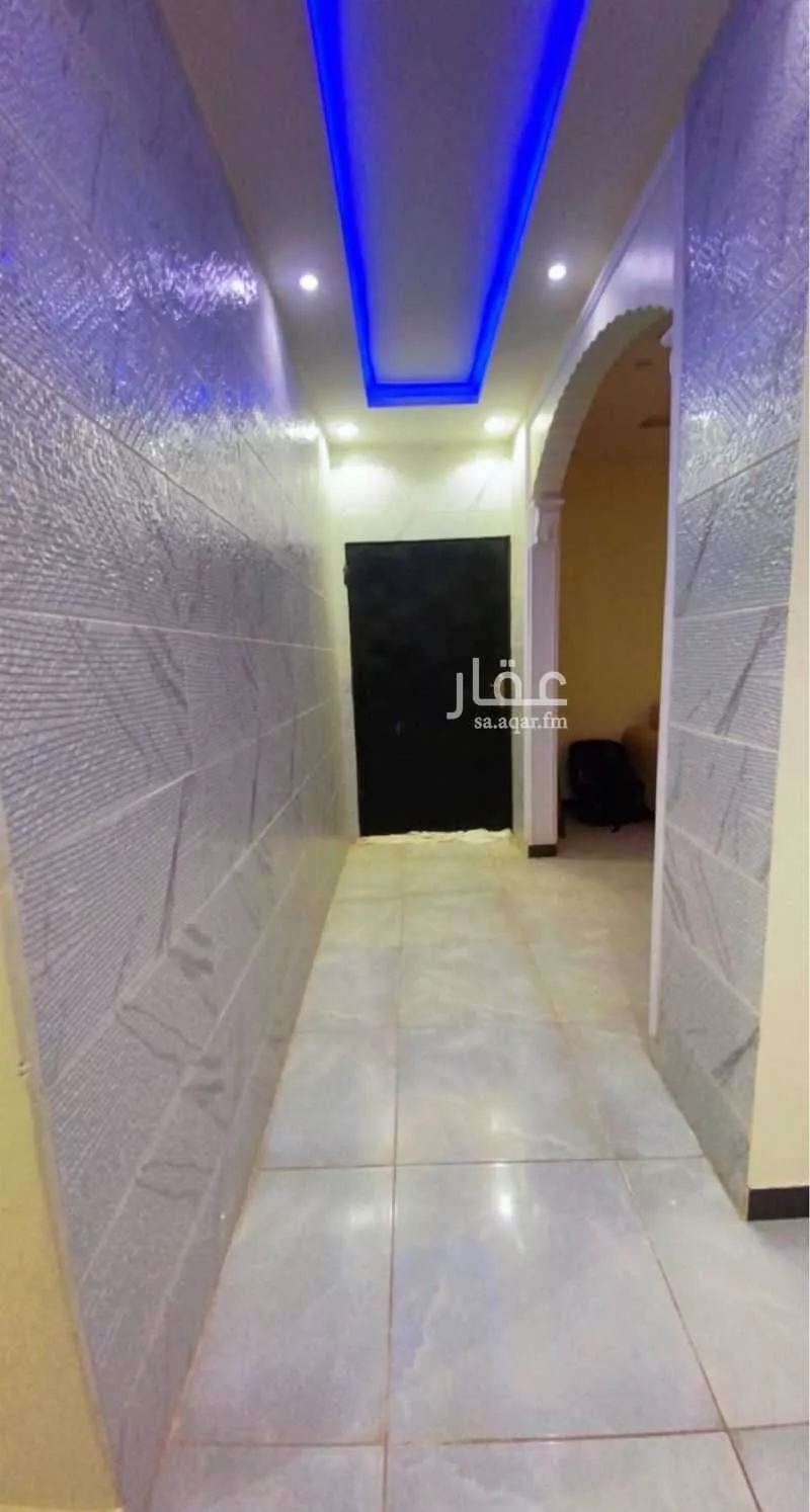 6 bedroom apartment in Al Janadriyah 6