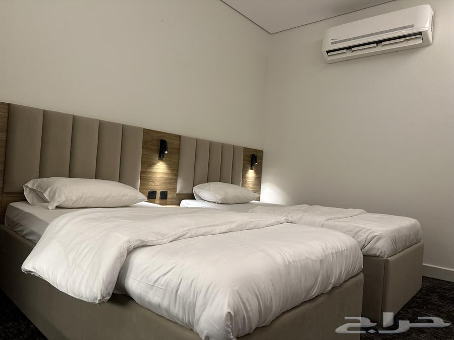 شقة  في الملك فهد 2