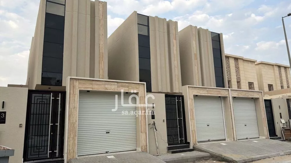 فيلا 7 غرف في العقيق 2