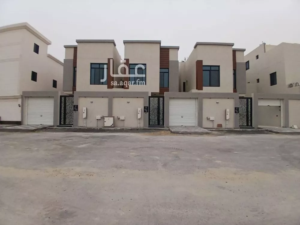 فيلا 8 غرف في الصواري 3