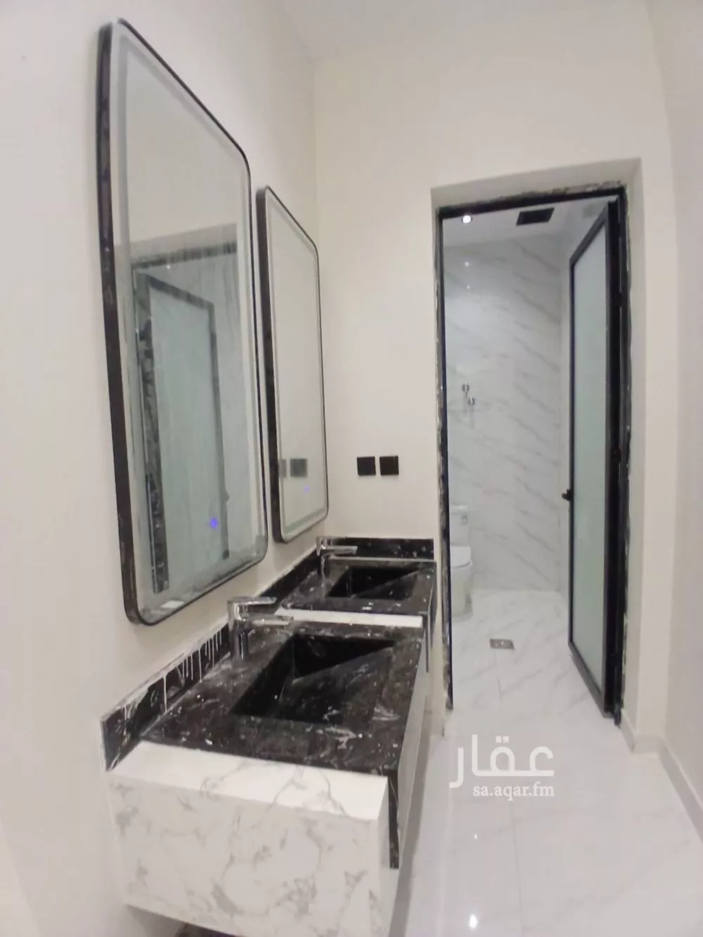 فيلا 8 غرف في الصواري 4