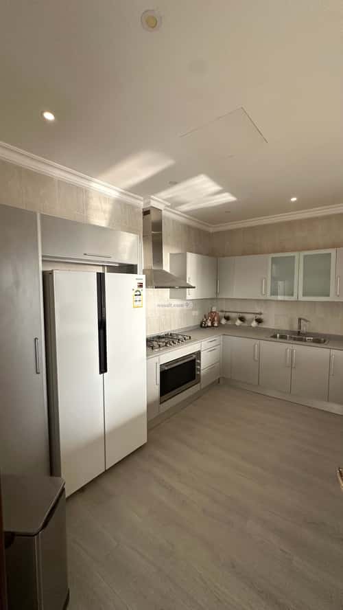 5 bedroom villa in Half Moon Beach 2
