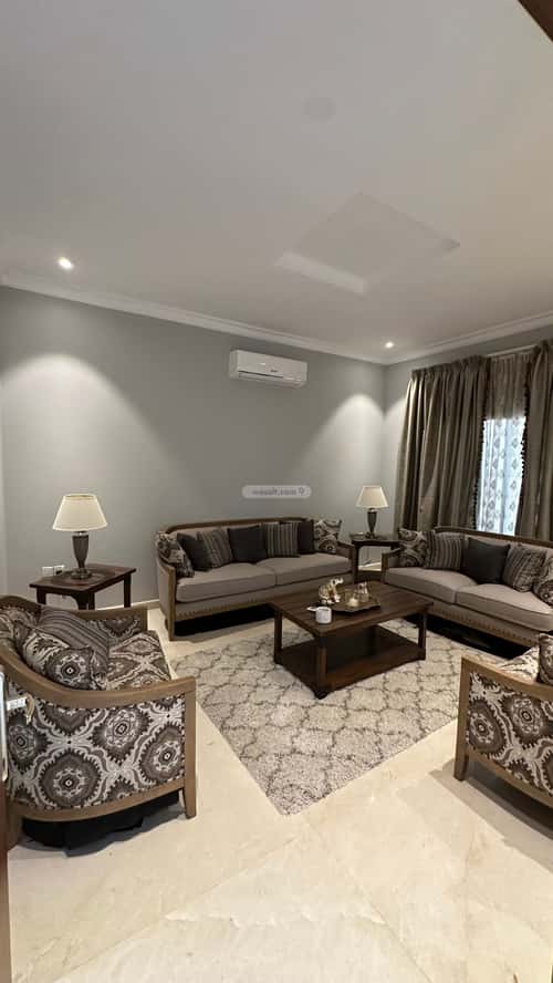 5 bedroom villa in Half Moon Beach 4
