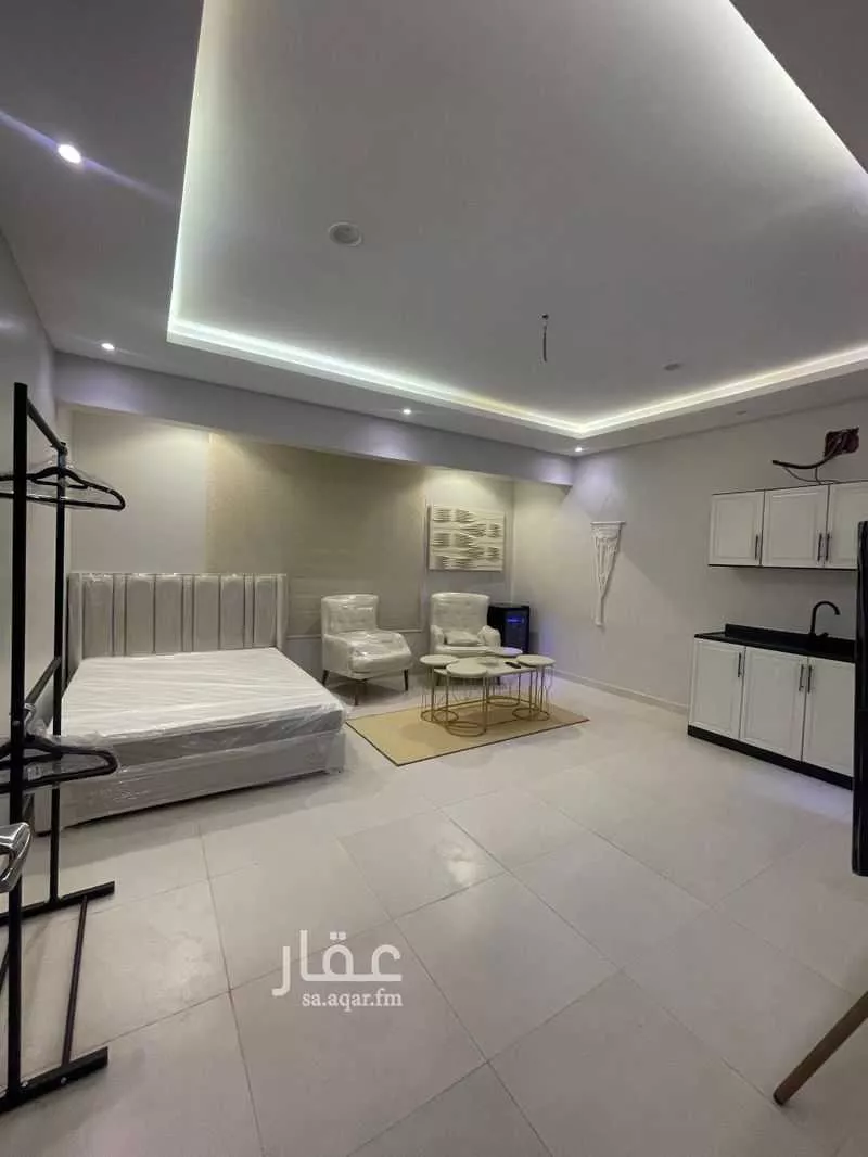 شقة 1 غرف في العليا 4