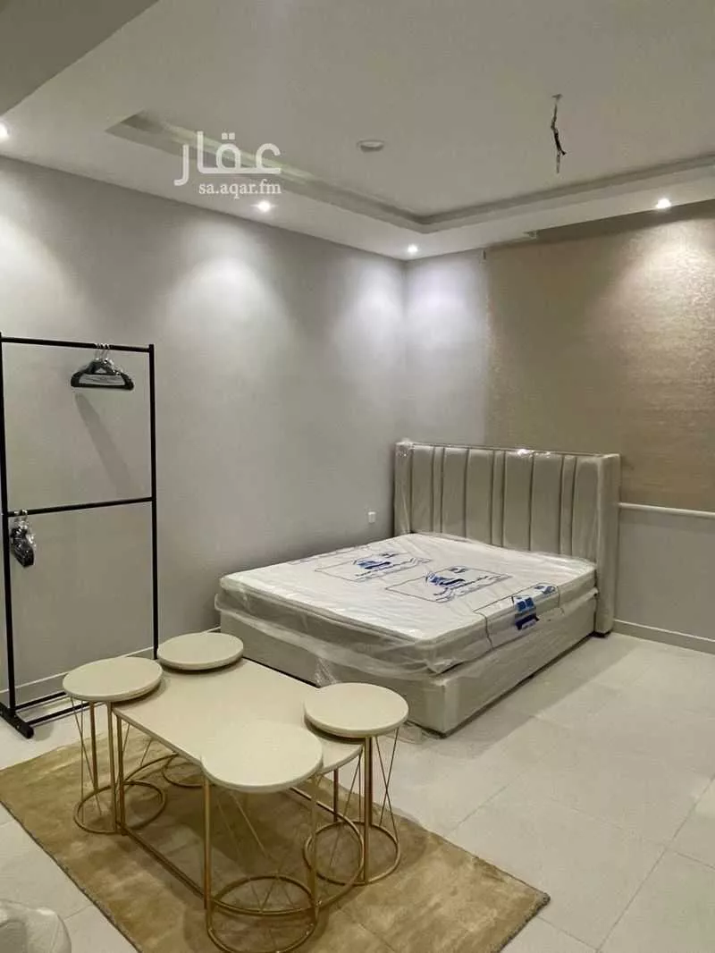 شقة 1 غرف في العليا 5