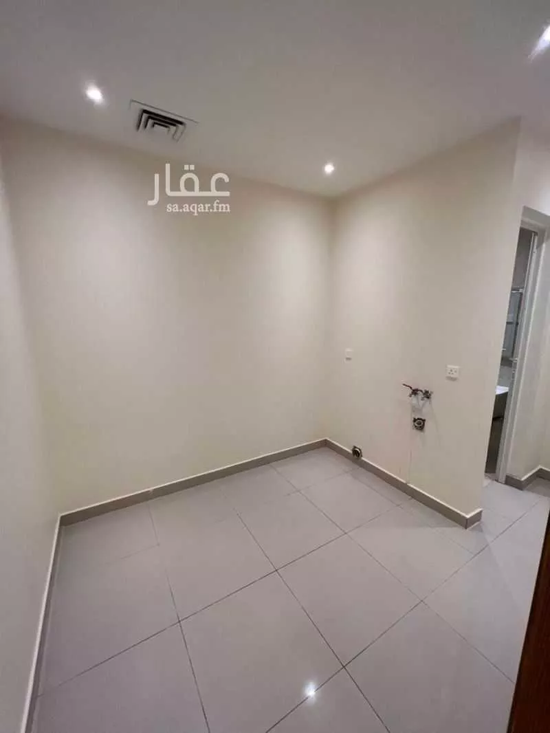 3 bedroom apartment in Al Hamra 8