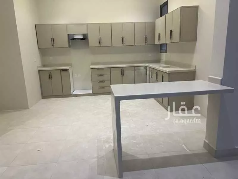3 bedroom apartment in Al Rimal 6