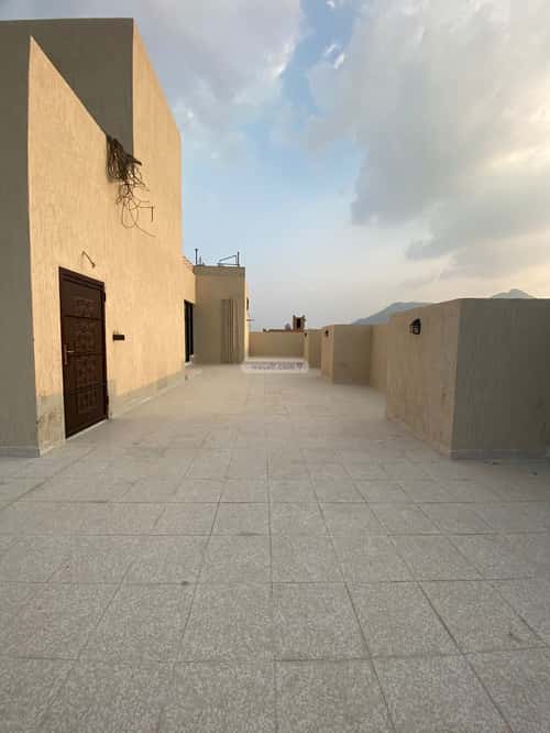 شقة 4 غرف في الشرائع 4