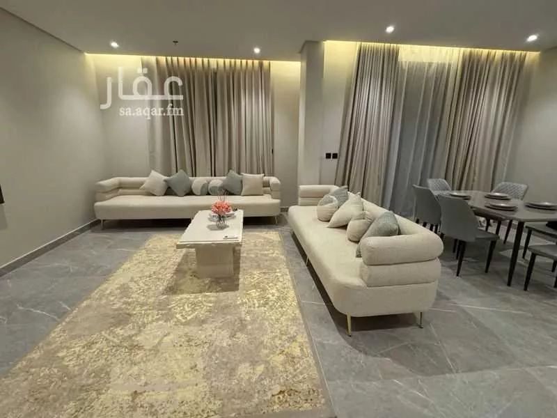 شقة 3 غرف في العقيق 5