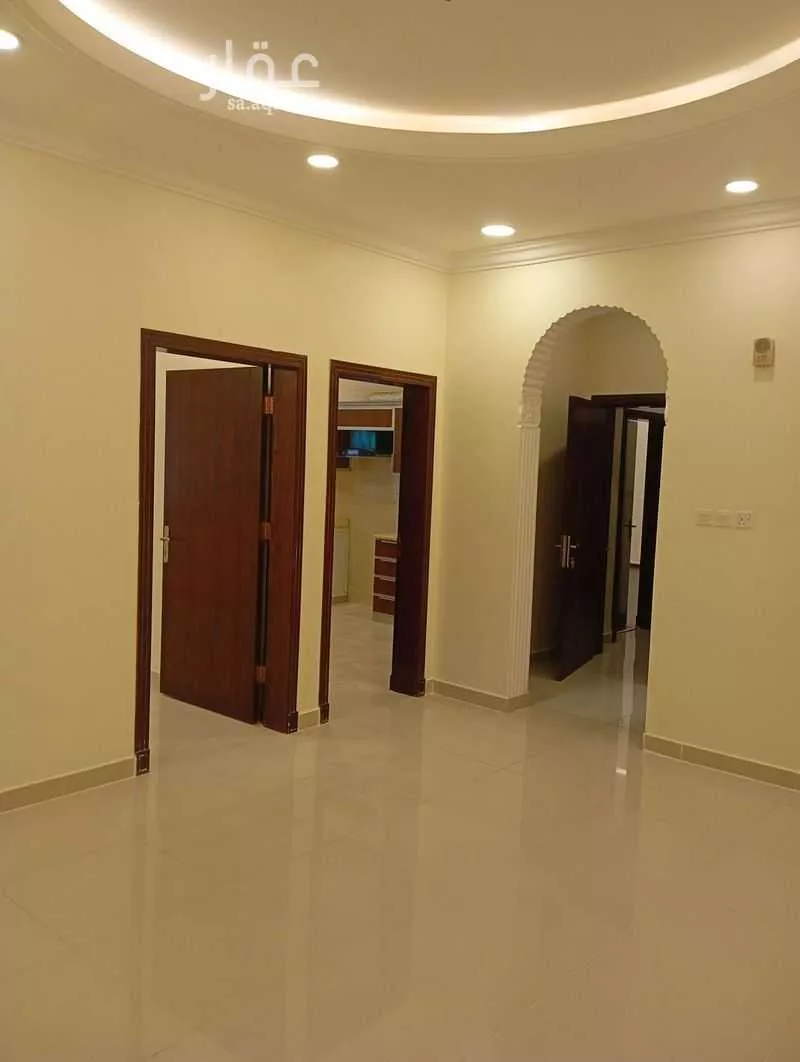 شقة 3 غرف في القصور 4