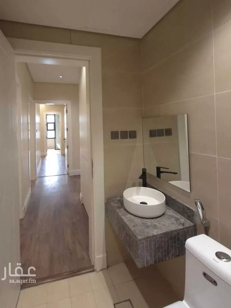 3 bedroom apartment in Al Malqa 19