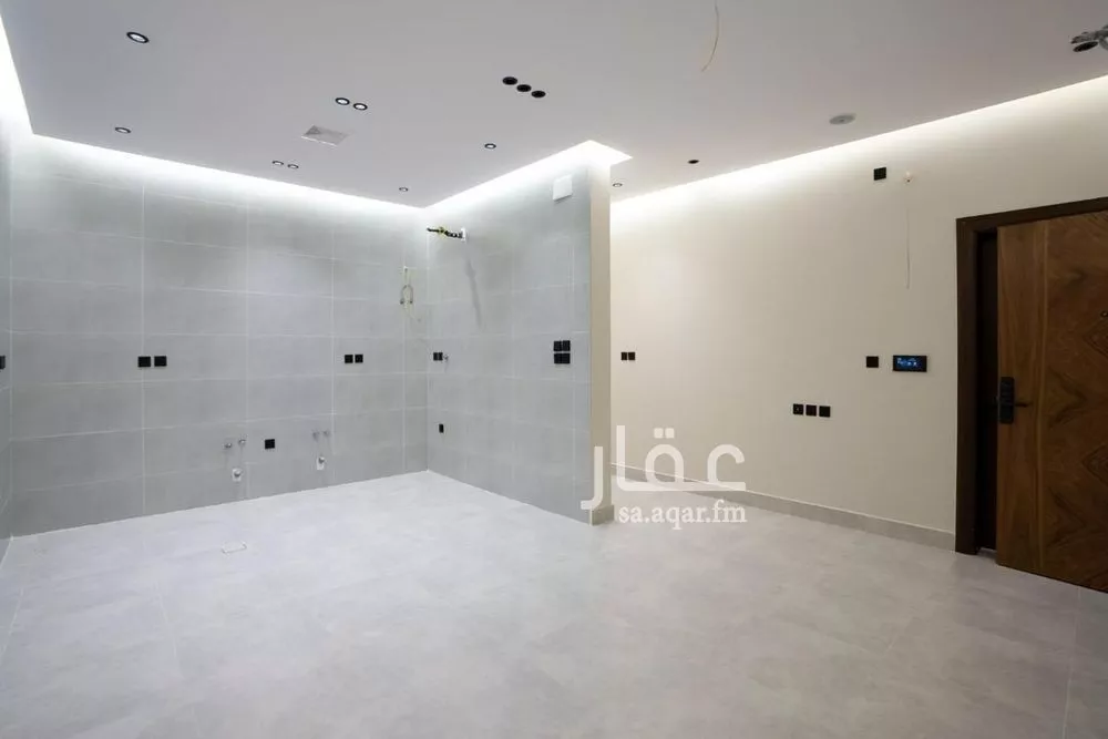 4 bedroom apartment in Al Salamah 6