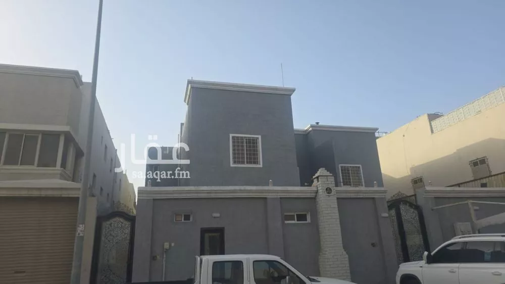 فيلا 6 غرف في الشعلة 1