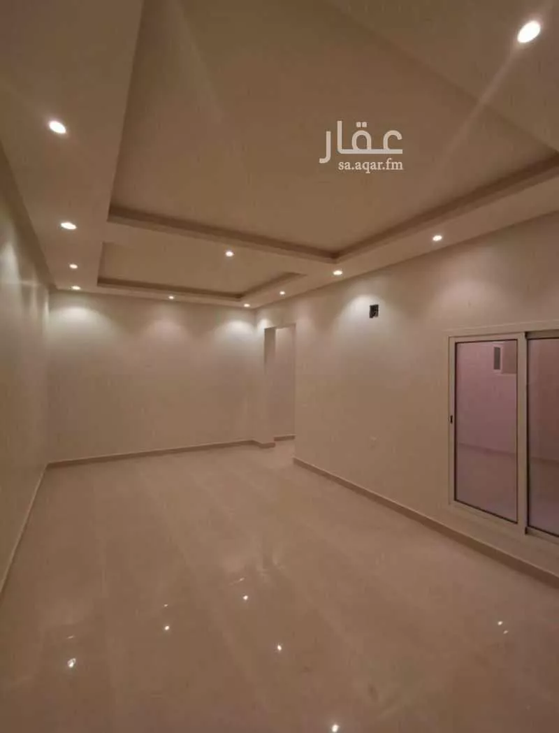 3 bedroom floor in Al Aridh 3